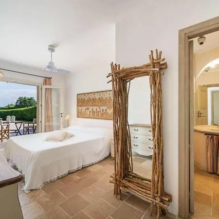Emerald Shores Vila *