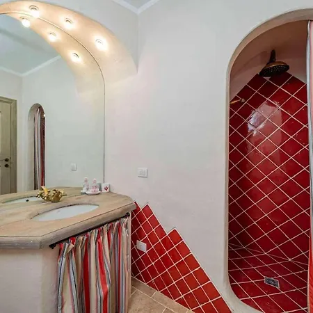 Emerald Shores Vila *